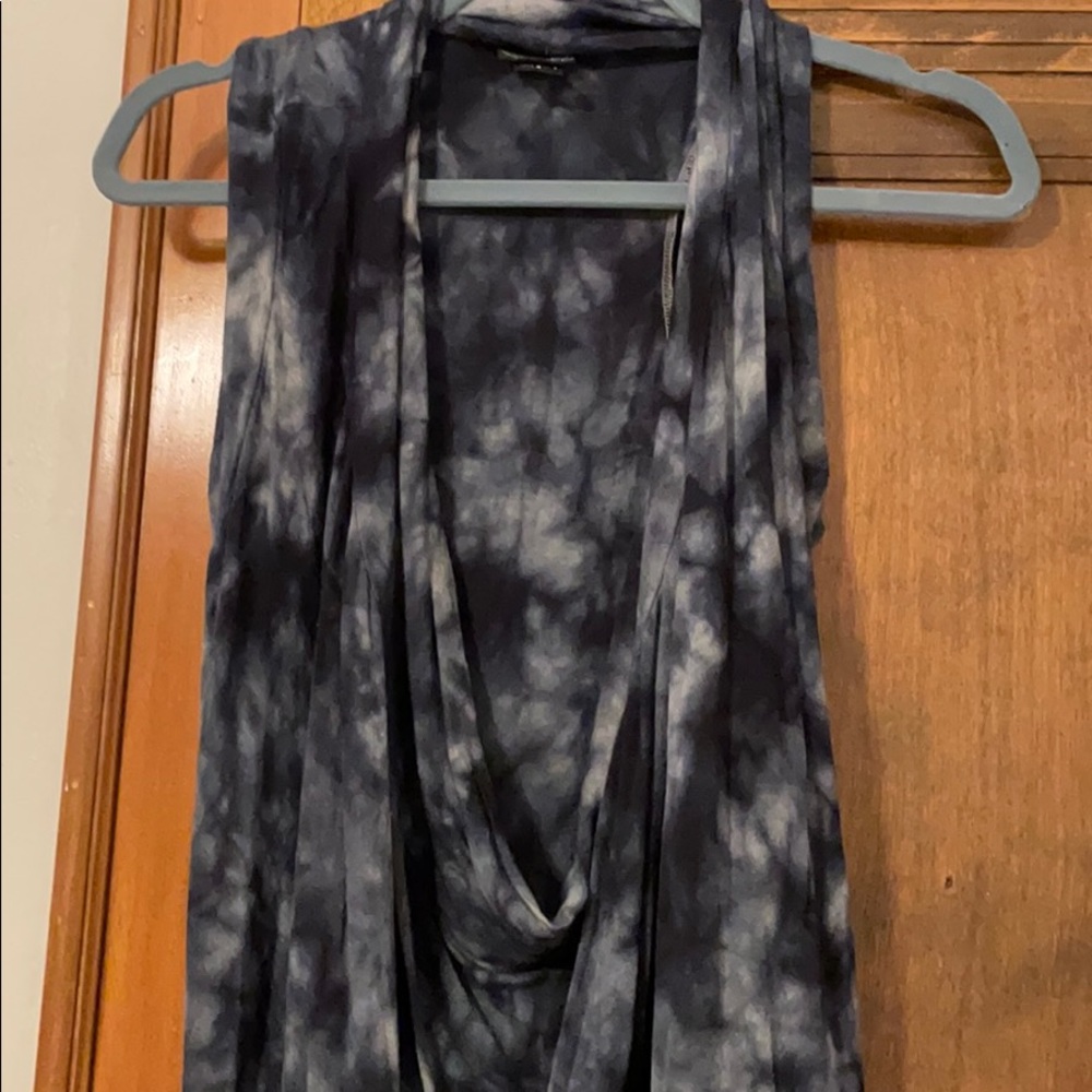 Tank top - Picture 2 of 2